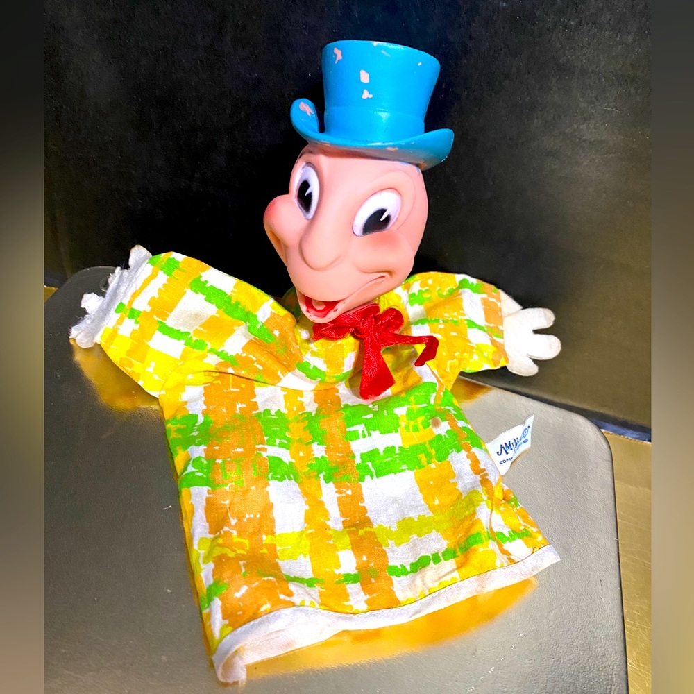WALT DISNEY VTG 60s PINOCCHIO JIMINY CRICKET HAND PUPPET RUBBER HEAD & SQUEEKER